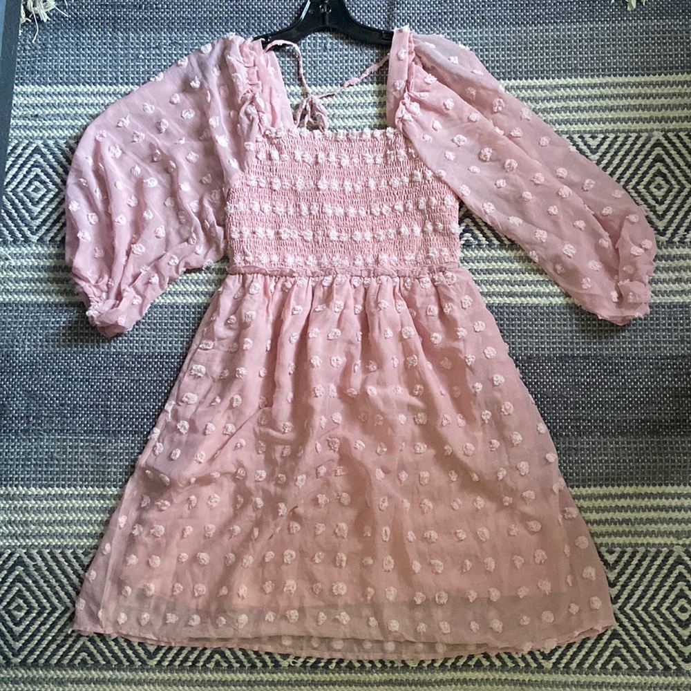 NWT Flowy Pink Long Sleeve Polka-Dot Zesica Dress
